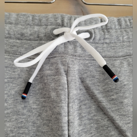 NWT FourLaps Oversized Rush Sweat Shorts Elastic Drawstring Grey Heather S, M - Picture 3 of 7